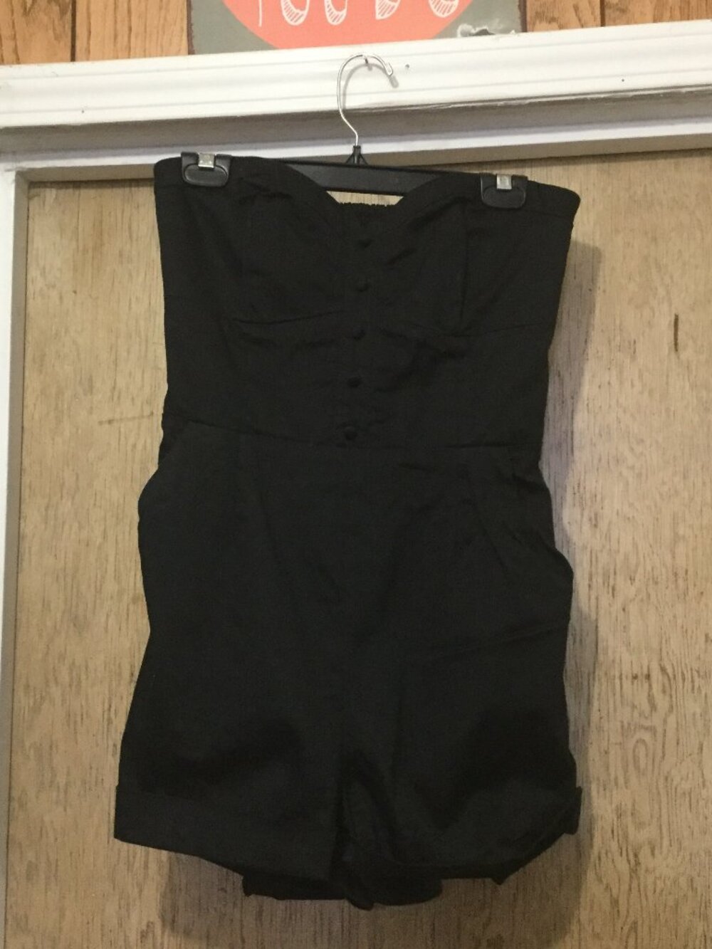 L Lipsy Black strapless short romper no straps has faux button front size 8